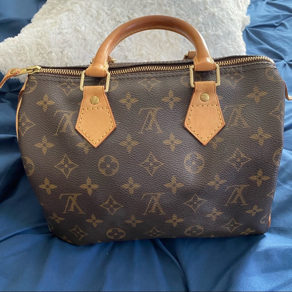 Louis Vuitton 25